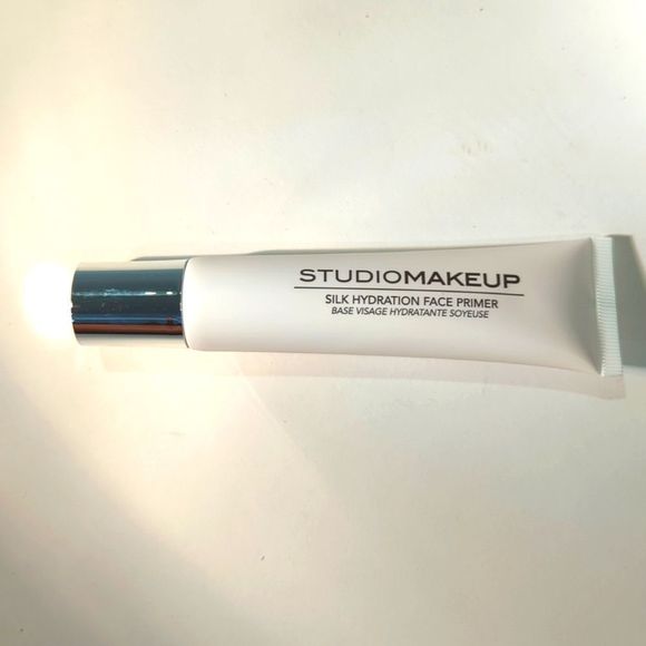Women's Studio Makeup Silk Hydration Face Primer - Picture 2 of 4